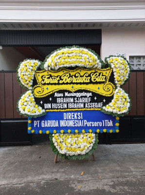 Papan Bunga Duka di Pipitan